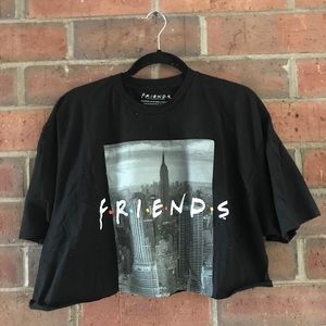 Friends crop top
